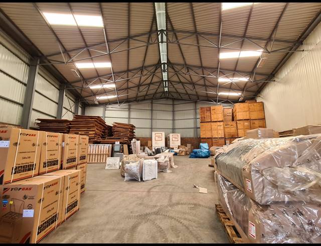2,419M² WAREHOUSE FOR SALE IN TUNNEY
